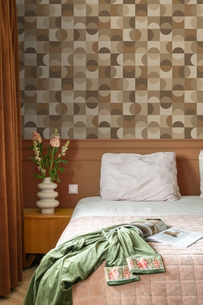 ESTAhome Tapete Kreise im Bauhaus-Stil Beige und Braun - 50 x 900 cm - 131239