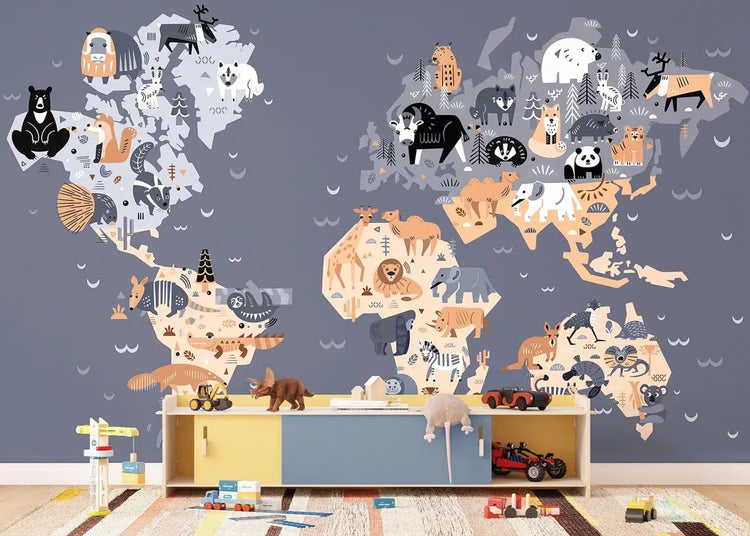 Kindertapete als Rolle mit Weltkartenmotiv und Tiermotiv. Lebendige Farben, langlebige Materialien und umweltfreundliche Tinte.