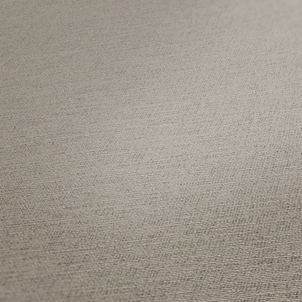 Hochbeet aus Holz mit Pflanzen und Zubehör