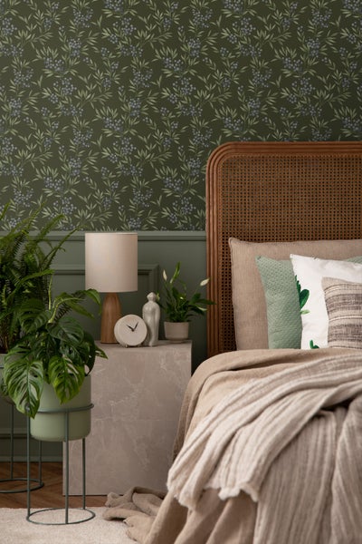 Gartenstuhl mit blauer Auflage und Detailansicht der Textilstruktur