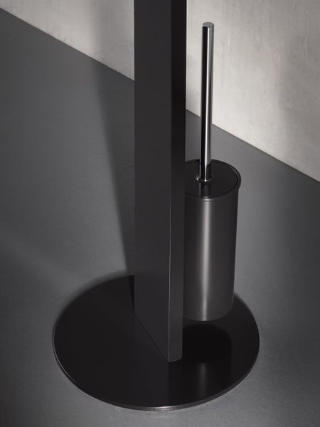 KEUCO Stand WC-Garnitur aus Metall schwarz/verchromt und Kunststoff schwarz 31,3 x 71,1 x 26 cm