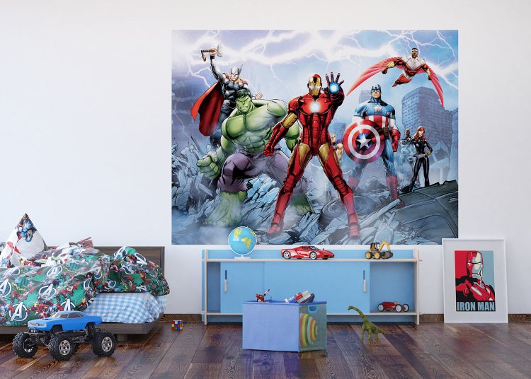 Fototapete Marvel Avengers in einem Kinderzimmer mit Thor, Hulk, Iron Man, Captain America, Falcon und Black Widow.