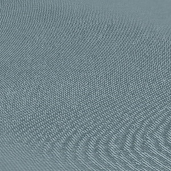 Schwarze Gummimatte mit Riffelblechmuster