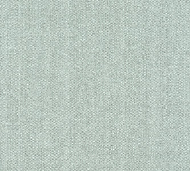 Helles Schlafzimmer mit Bett, Nachttisch und Dekoration