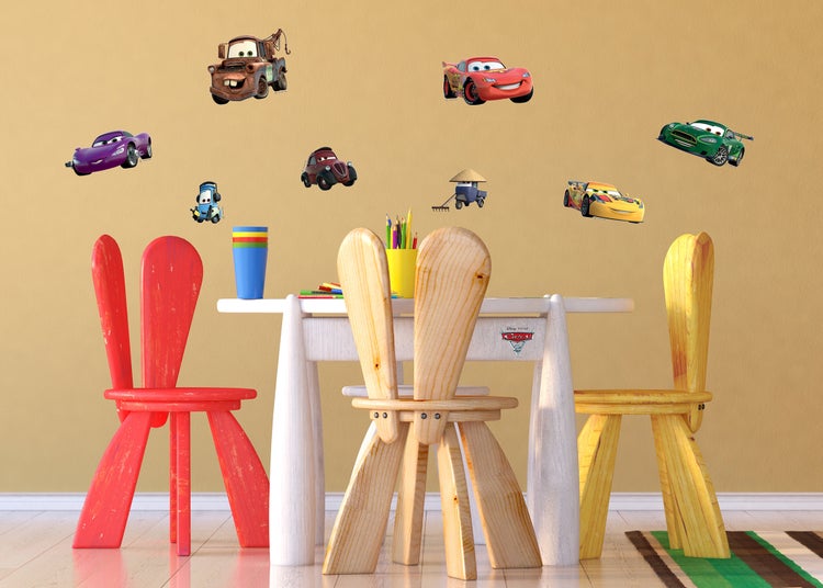 Disney Wandtattoo Cars Rot, Gelb und Grün - 85 x 65 cm - 600205