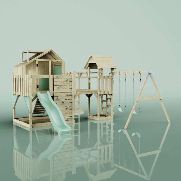 Spielplatzanlage aus Holz mit Rutsche und Schaukel