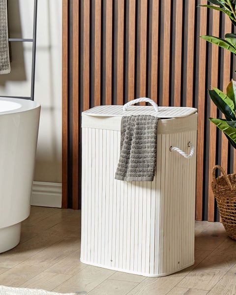 Palette mit 20 Kilogramm Säcken unkrauthemmendem Fugensand von ÖkoFuge.