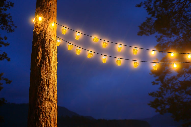 LED-Lichterkette Bierkrug - Deko - Lichterkette - Kunststoff in Gelb, mit integrierter LED