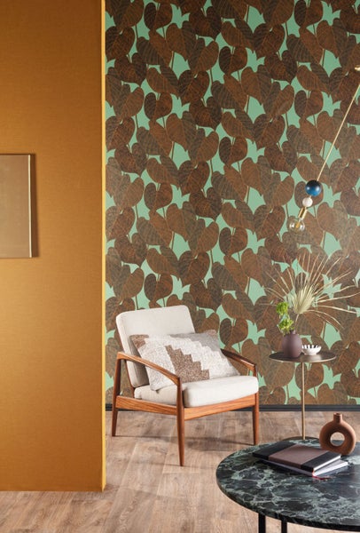 Tapetenrolle mit Pflaumenmuster