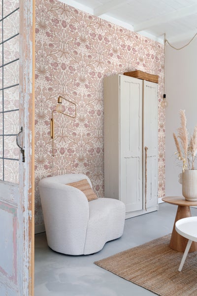 ESTAhome Tapete Blumenmuster im Jugendstil Altrosa und Beige - 50 x 900 cm - 131178