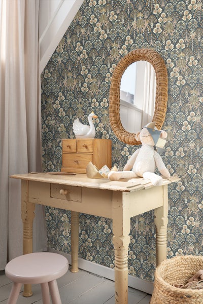 ESTAhome Tapete Blumenmuster im Jugendstil Dunkelblau - 50 x 900 cm - 130975
