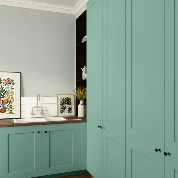 MissPompadour seidenmatte Holzfarbe - Grün mit Jade - 1 L, Möbelfarbe ohne Schleifen - Farbe für Holz, Metall, Kunststoff - Holzlack, Möbellack schnelltrocknend mit hoher Deckkraft