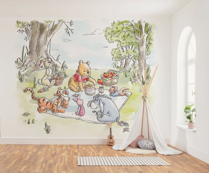 Wandbild mit Winnie Puuh und seinen Freunden beim Picknick im Kinderzimmer