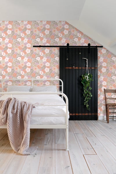 ESTAhome Tapete Blumen im Matisse-Stil Orange, Lila und Hellrosa - 50 x 900 cm - 131003