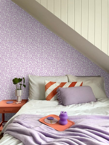 ESTAhome Tapete Koralle Lila und Weiß - 50 x 900 cm - 131011
