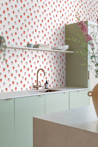 ESTAhome Tapete Erdbeeren Weiß und Rosa - 50 x 900 cm - 131650
