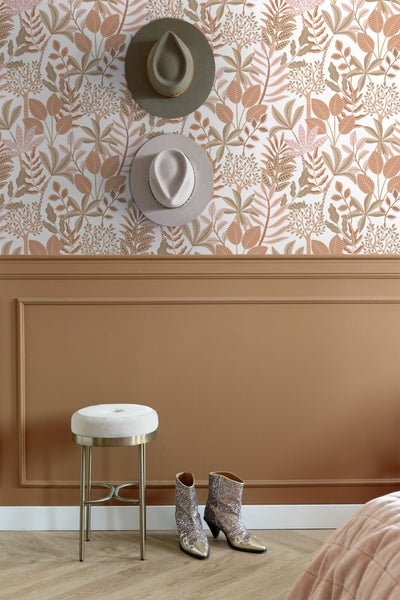 ESTAhome Tapete Blätter Terrakotta, Braun und Rosa - 50 x 900 cm - 131491