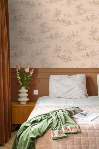ESTAhome Tapete Toile de Jouy Hellrosa - 50 x 900 cm - 139812