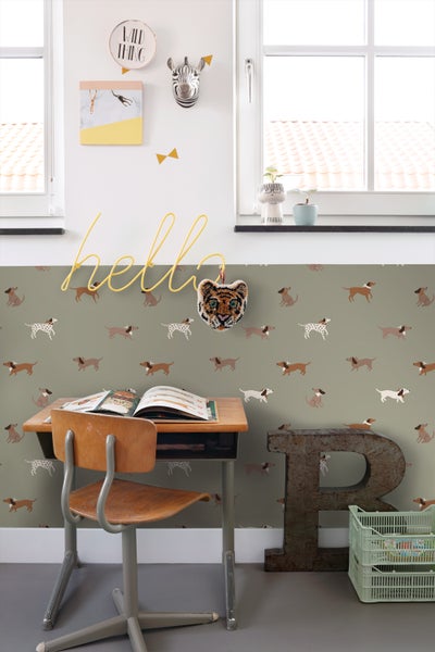 Detailansicht eines runden Spiegels mit Rahmen