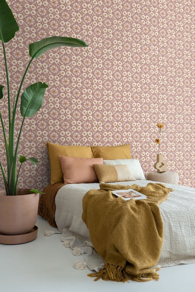 ESTAhome Tapete Blumenmuster mauve-violett und Braun - 50 x 900 cm - 131501