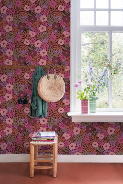 ESTAhome Tapete Blumen im Matisse-Stil Rosa, Lila und Terrakotta - 50 x 900 cm - 131136