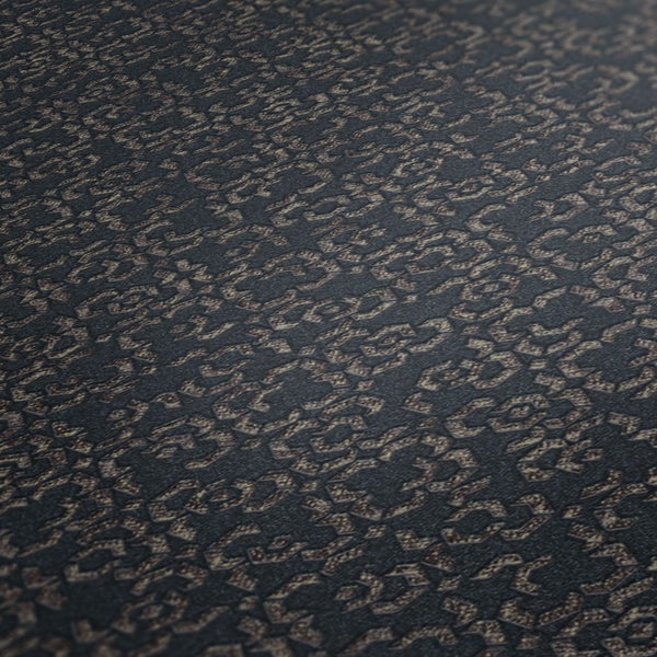 Turmventilator mit einer Höhe von 107 cm und einer Basis von 31,5 cm.