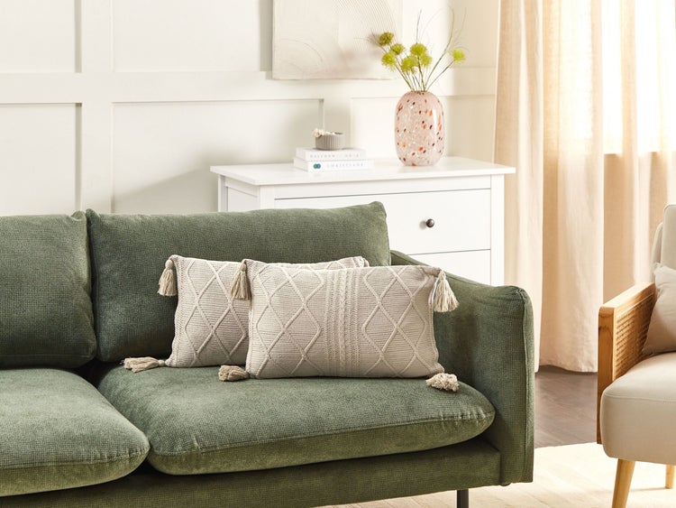 Dekokissen mit Quasten