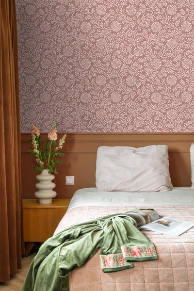 ESTAhome Tapete Blumenmuster mauve-violett - 50 x 900 cm - 131516