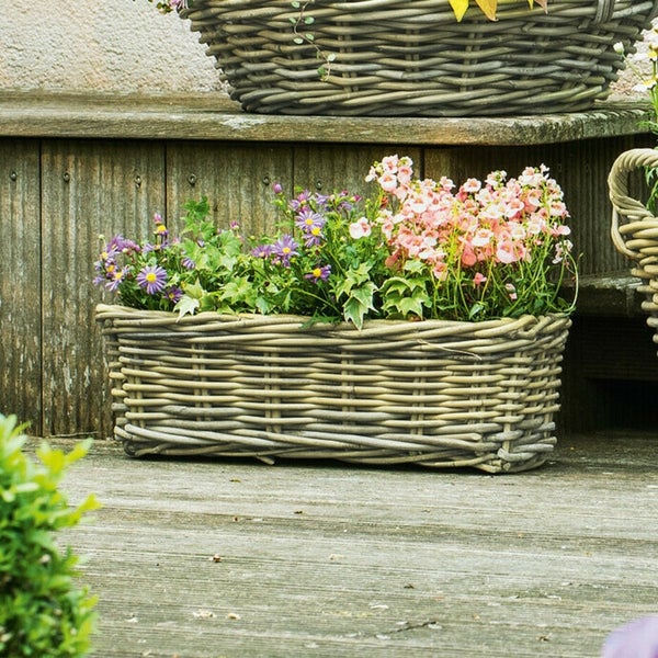 Dekoleidenschaft Rattan Pflanzkasten Koboo Grey 46 cm lang, grau, Balkonkasten, Blumenkasten für Draußen, Pflanzgefäß