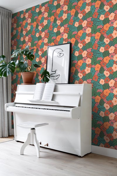 ESTAhome Tapete Blumen im Matisse-Stil Dunkelgrün, Orange und Blau - 50 x 900 cm - 131008