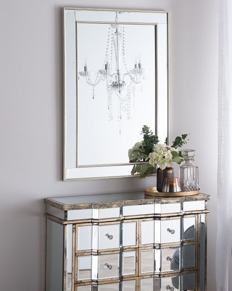 Rechteckiger Spiegel mit Rahmen