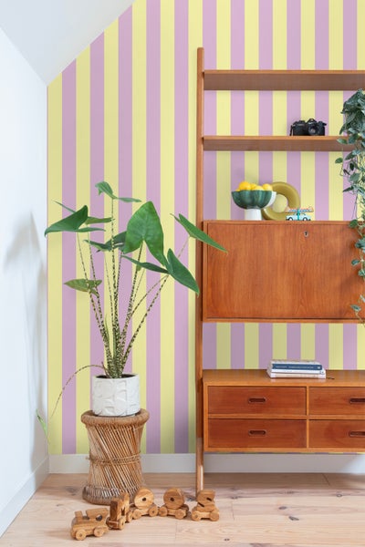 ESTAhome Tapete Streifen Pastellgelb und Violett - 53 cm x 10.05 m - 139912
