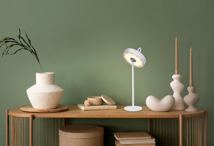 LED-Akku-Tischleuchte magnetisch ELLA für Außen und Innen, aus Metall und Kunststoff in Weiß , 35 cm hoch