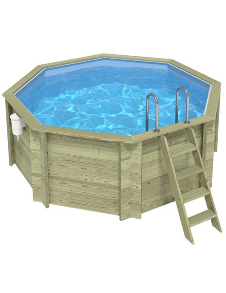 Achteckiger Holzpool mit Leiter und Wasser