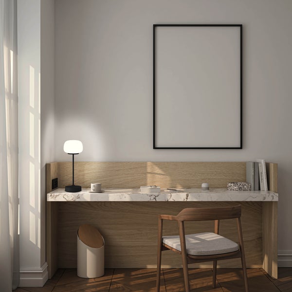 LED Akku-/ Tischleuchte PINA 30 cm hoch, aus Metall (schwarz) und Glas (weiß), integrierte LEDs, warmweiß