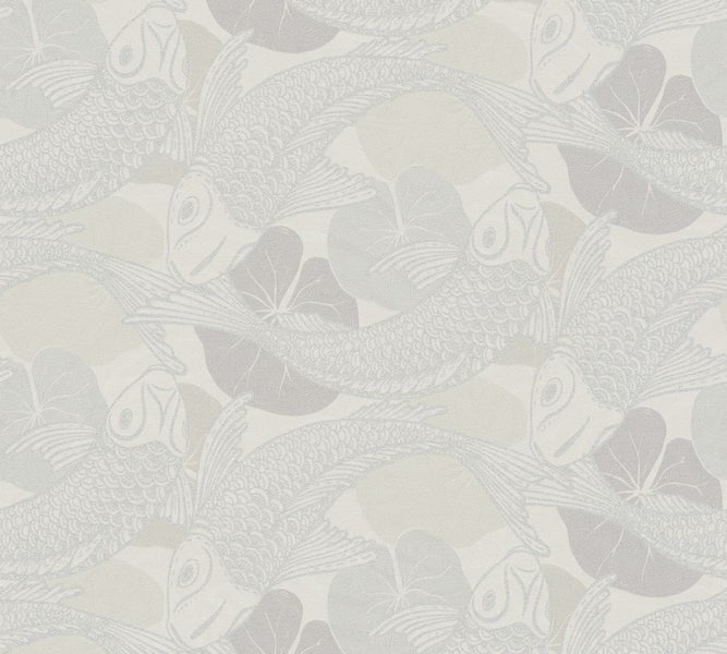 Zwei Tapetenrollen in einer Schale: eine mit Blattmuster, die andere mit Struktur.