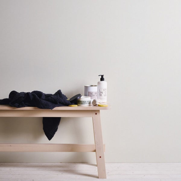 Nahaufnahme einer Tapete mit feiner Textur