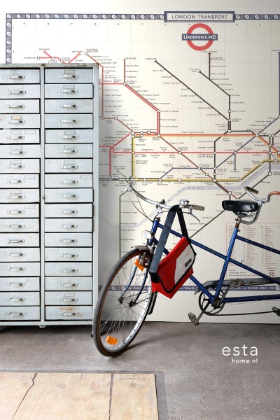 ESTAhome Fototapete Londoner U-Bahn-Karte Beige, Rot und Blau - 2,79 x 2,79 m - 158209