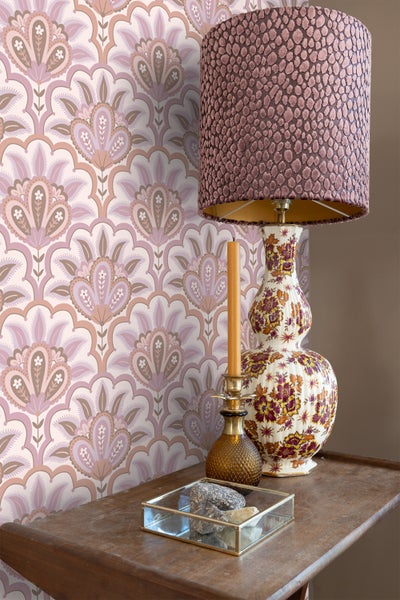 ESTAhome Tapete orientalisches Barockmotiv Violett und Rosa - 50 x 900 cm - 131033