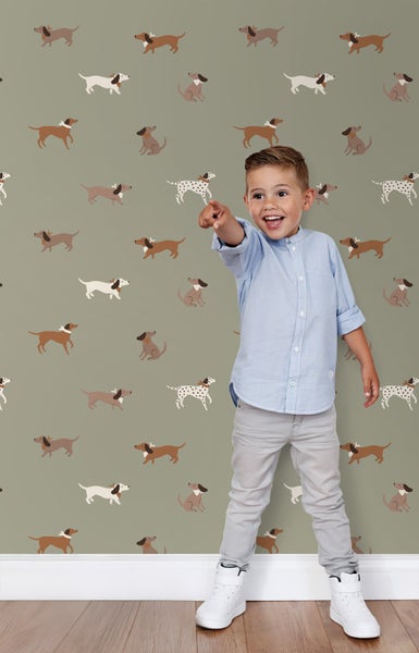 Rückseite eines runden Spiegels mit Aufhängungen