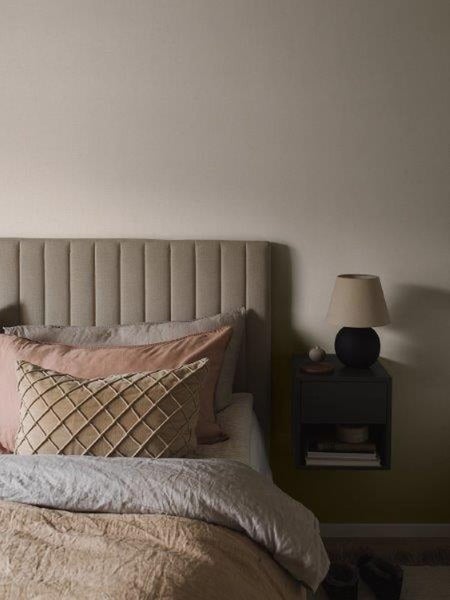 Illustration zur Schlag- und Stoßfestigkeit einer LED-Leuchte gemäß IK08-Standard