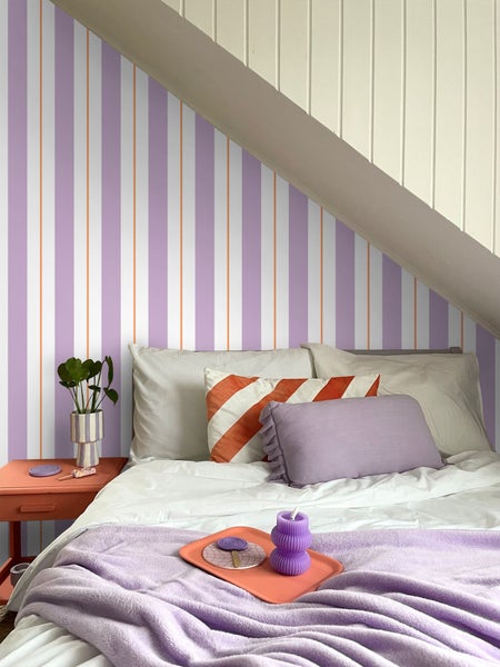 ESTAhome Tapete Streifen Lila und Orange - 50 x 900 cm - 131477