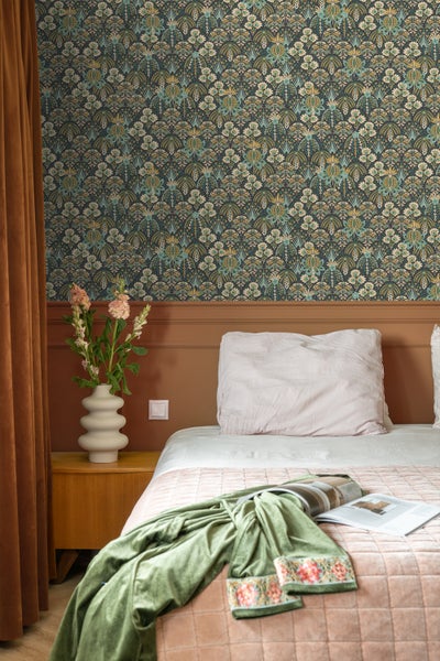 ESTAhome Tapete Blumenmuster im Jugendstil Graugrün, Blau und Beige - 50 x 900 cm - 130994