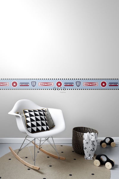 ESTAhome Tapetenbordüre Rennteam-Embleme Himmelblau - 13,25 cm x 5 m - 174901