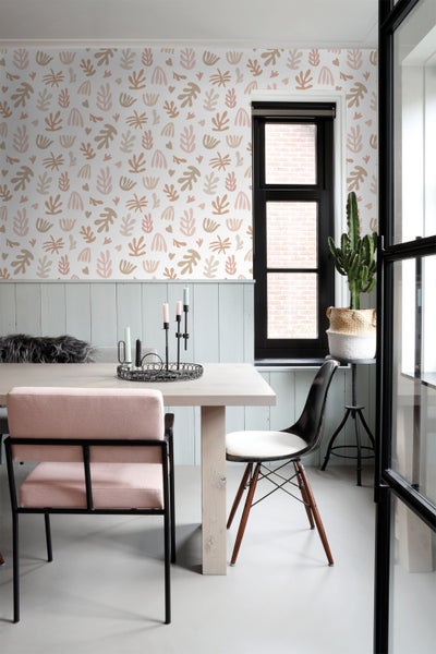 ESTAhome Tapete Pflanzen im Matisse-Stil Beige, Rosa und Weiß - 50 x 900 cm - 131017