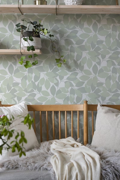 Runder Spiegel mit den Massen 70,8 cm Durchmesser und 0,6 cm Rahmenstärke