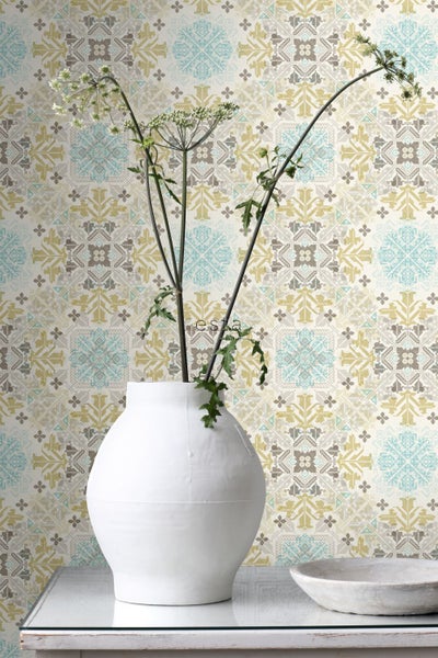 ESTAhome XXL-Vliestapete Folklore Stickerei Beige und Türkis - 50 x 900 cm - 158605