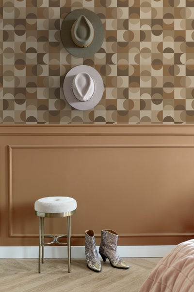 ESTAhome Tapete Kreise im Bauhaus-Stil Beige und Braun - 50 x 900 cm - 131239