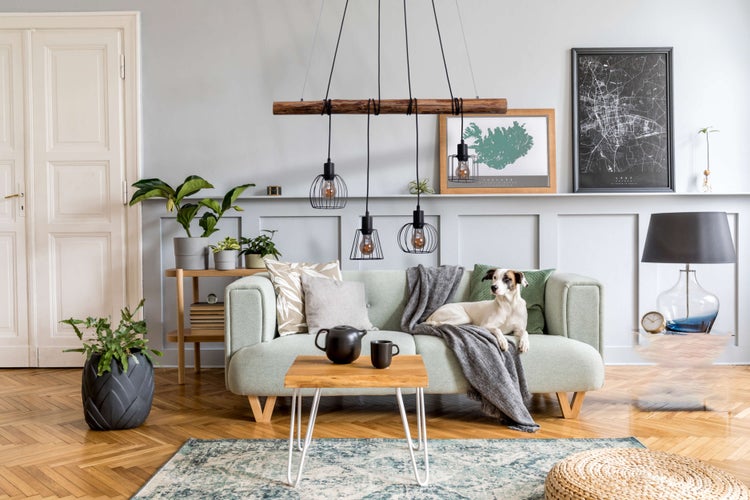 4er Pendelleuchte WOODLAND,  Hängelampe, Metall und Holz in Schwarz, und natur- E27-Fassung, für Esszimmer, Wohnzimmer, Diele oder Büro, 100 cm lang