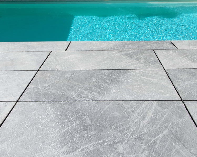 Wohnrausch Marmor Terrassenplatten MIRA GREY 61 x 40,6 x 3 cm, sandgestrahlt, hellgrau